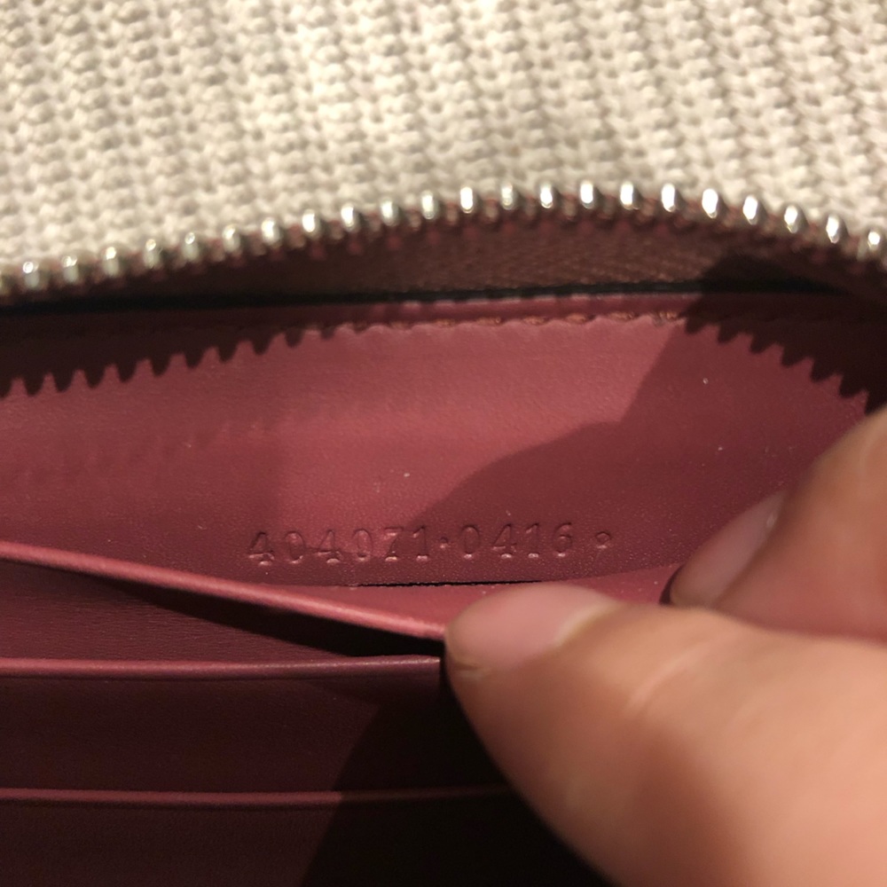 Gucci Blooms Supreme Large Zippy Wallet - Picture 5 of 5